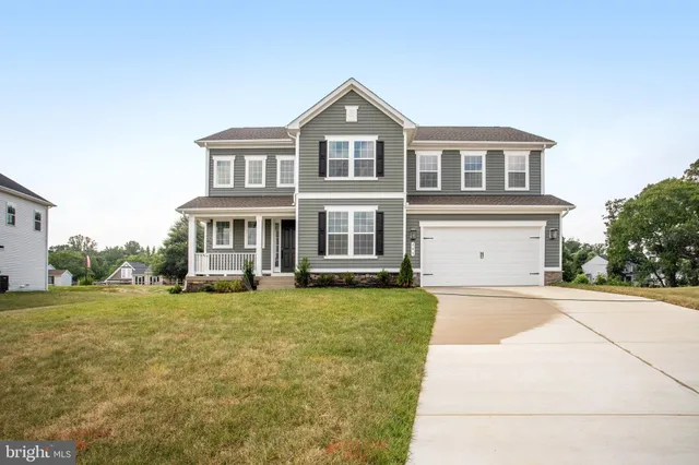 $789,999 | 205 Camwood Court, Fredericksburg, VA 22405
