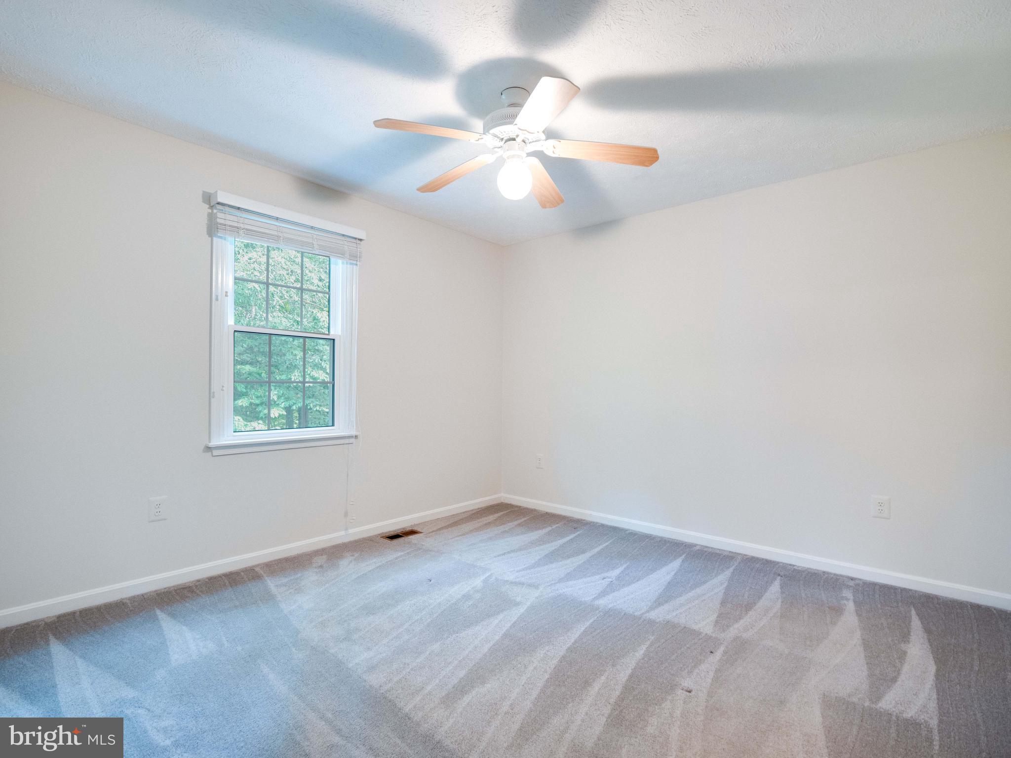 7305 Jenna Road Springfield, VA 22153 - Photo 25 of 46 Bedroom 4