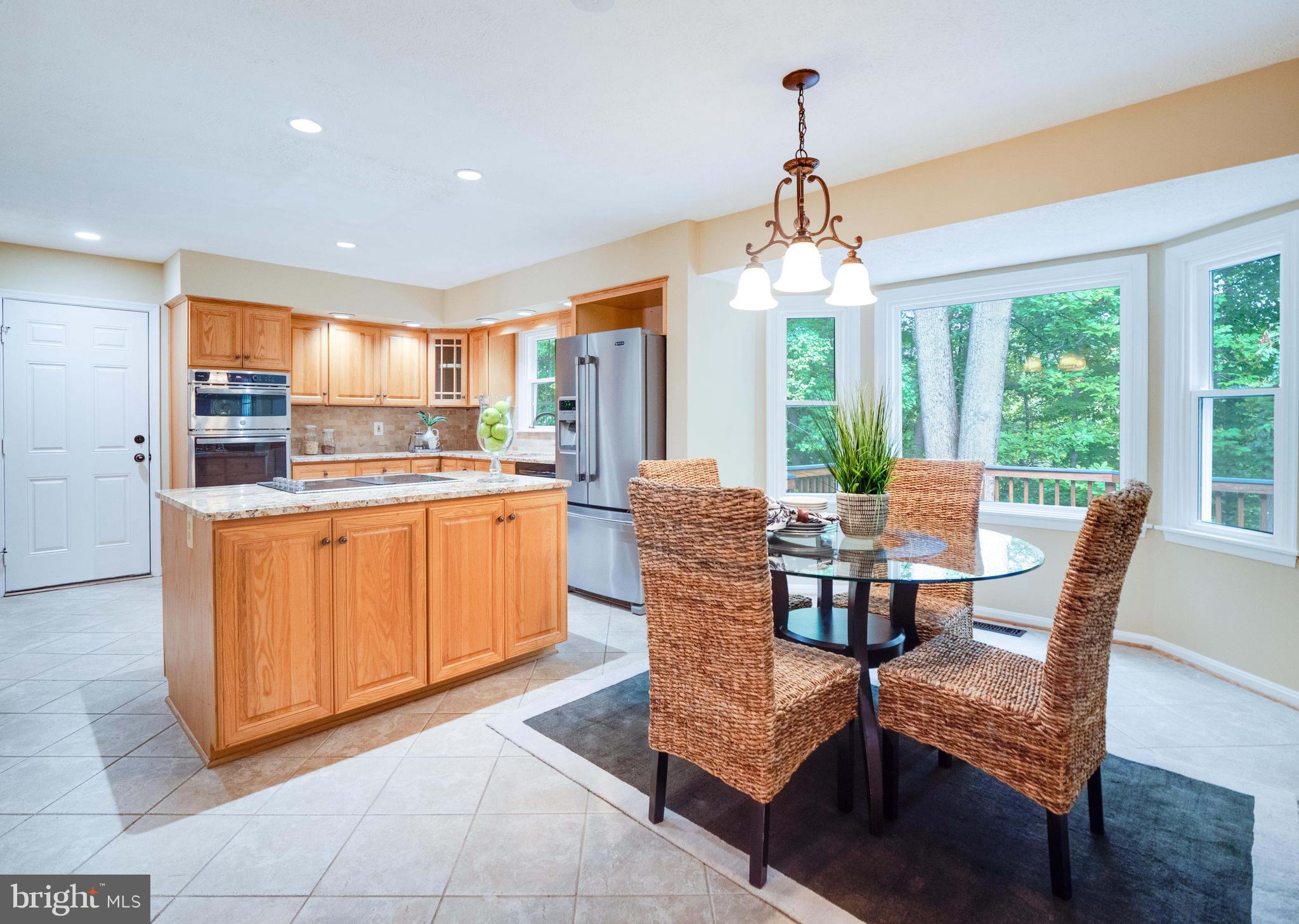 7305 Jenna Road Springfield, VA 22153 - Photo 9 of 46