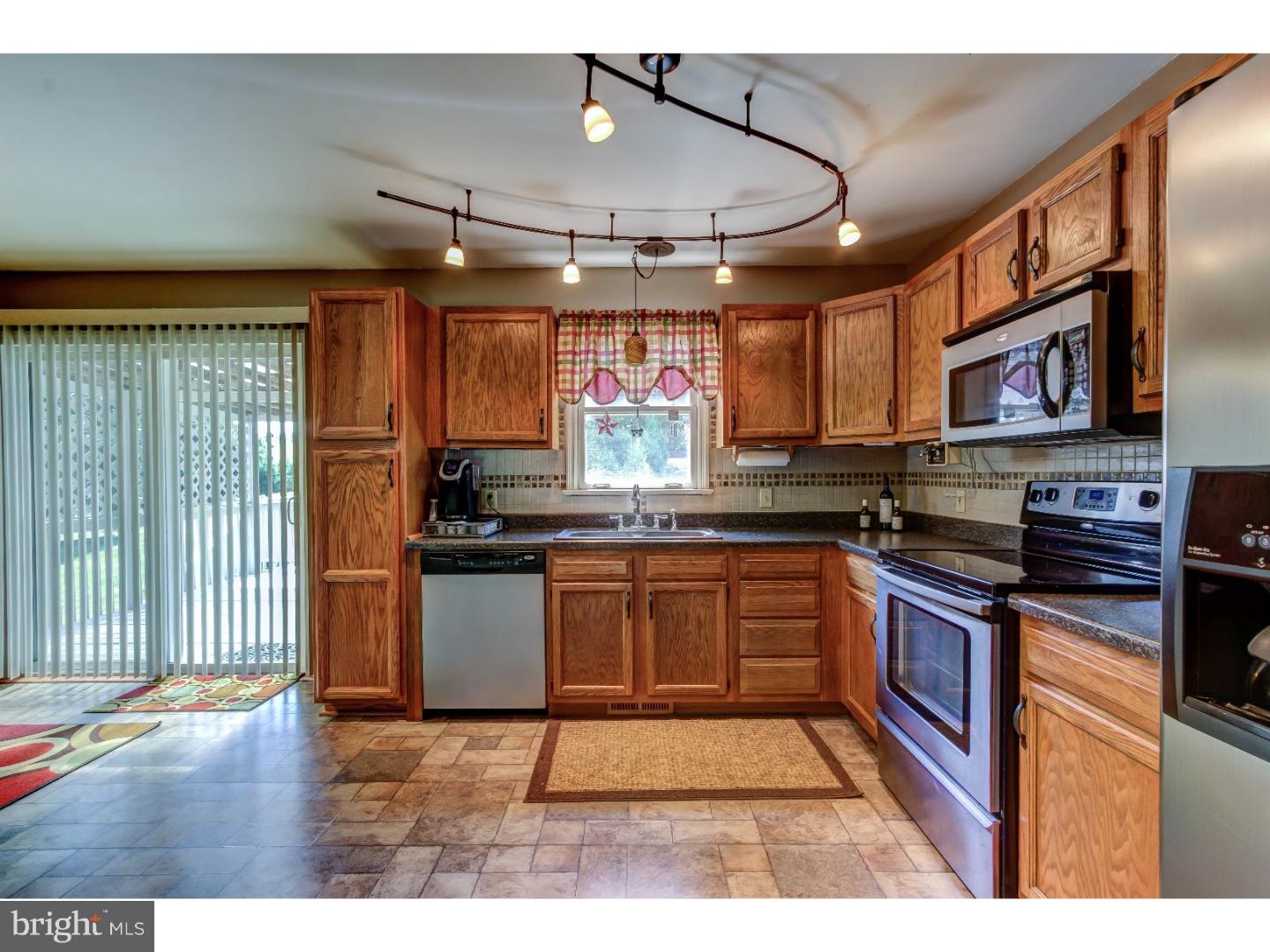 195 Chambers Road West Grove, PA 19390 - Photo 8 of 23 Kitchen