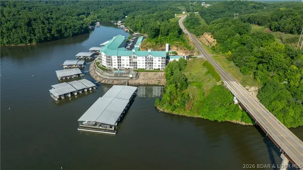 $400,000 | 186 Sunset Palms Drive, Unit 3C, Camdenton, MO 65020