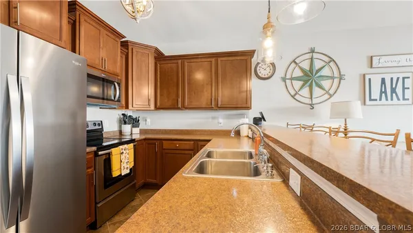 $400,000 | 186 Sunset Palms Drive, Unit 3C, Camdenton, MO 65020