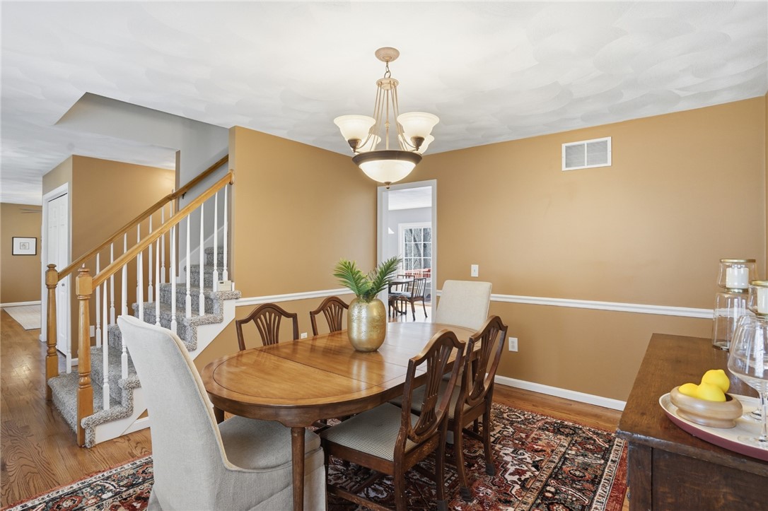 45 Gilbert Stuart Drive Warwick, RI 02818 - Photo 18 of 47