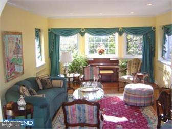 12 East Amherst Road Bala Cynwyd, PA 19004 - Photo 6 of 11 Living Room