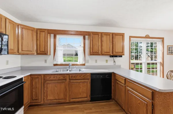 $329,995 | 249 Mosswood Lane, Bristol, VA 24201