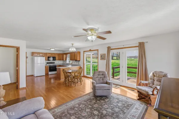 $329,995 | 249 Mosswood Lane, Bristol, VA 24201