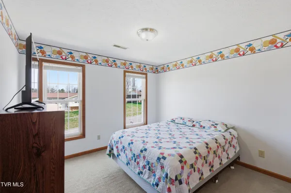 $329,995 | 249 Mosswood Lane, Bristol, VA 24201