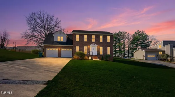 $329,995 | 249 Mosswood Lane, Bristol, VA 24201