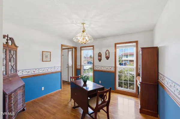 $329,995 | 249 Mosswood Lane, Bristol, VA 24201