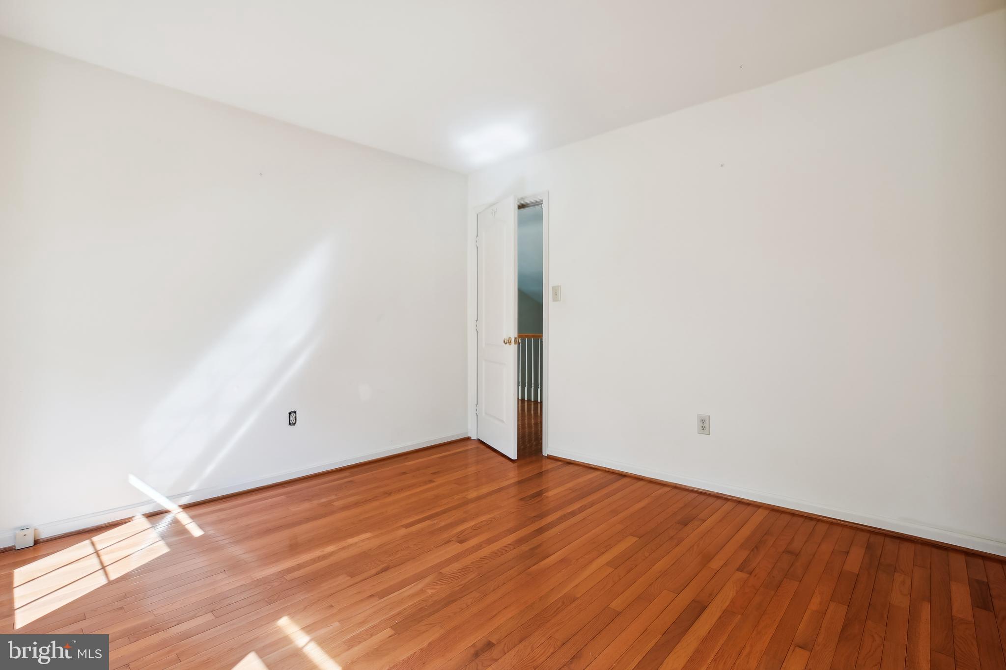 13112 Riviera Terrace Silver Spring, MD 20904 - Photo 42 of 72 4th bedroom