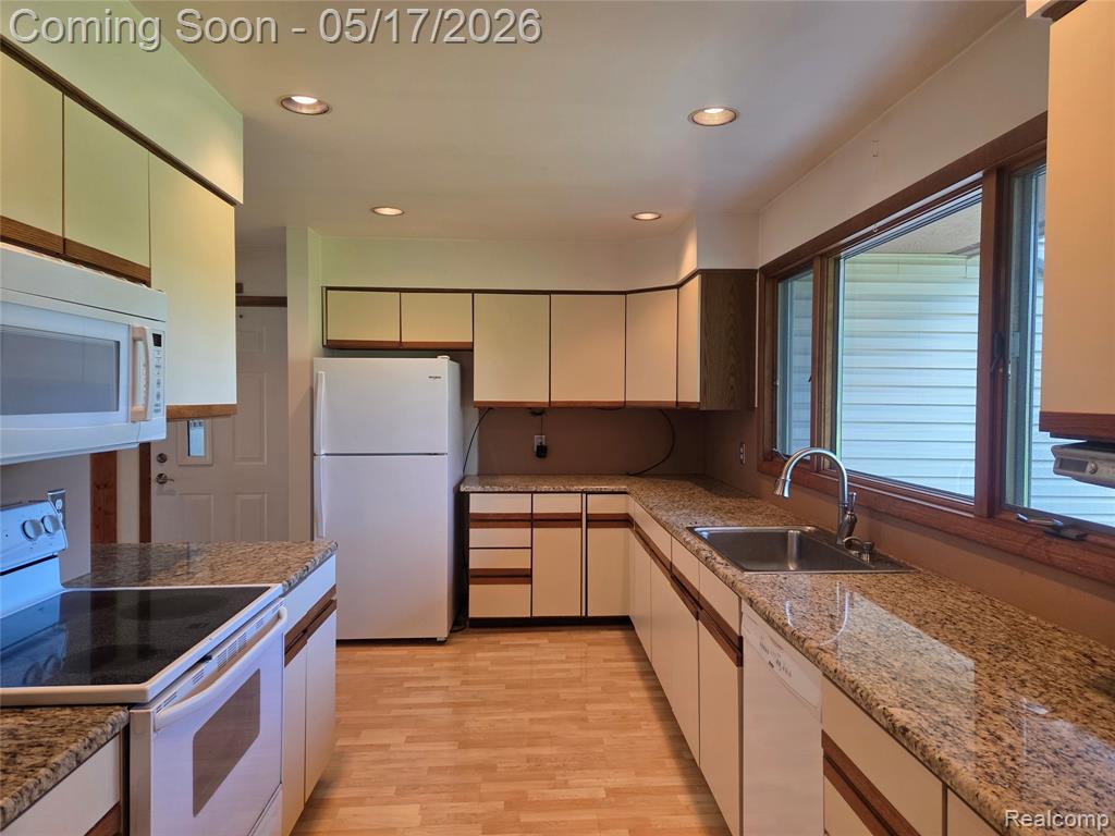 3296 Swarthout Road Pinckney, MI 48169 - Photo 10 of 33 Gallery Image 10