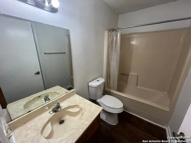 $995 | 202 Ash Drive, Unit 103, Converse, TX 78109