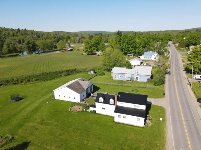 $324,900 | 26 Purple Heart Highway, Brooks, ME 04921