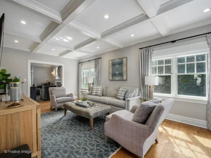 $1,650,000 | 4122 Grand Avenue, Western Springs, IL 60558