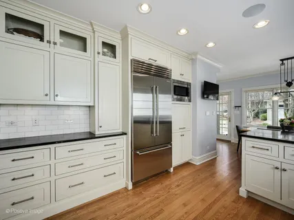$1,650,000 | 4122 Grand Avenue, Western Springs, IL 60558