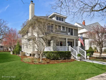 $1,650,000 | 4122 Grand Avenue, Western Springs, IL 60558