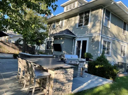 $1,650,000 | 4122 Grand Avenue, Western Springs, IL 60558