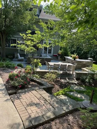 $1,599,000 | 4122 Grand Avenue, Western Springs, IL 60558