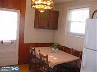 693 Spruce Road Warminster, PA 18974 - Photo 3 of 12 Kitchen
