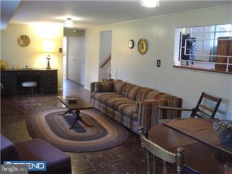 693 Spruce Road Warminster, PA 18974 - Photo 8 of 12 Family Room