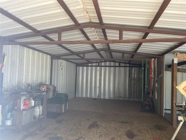 $212,500 | 190 Fcr 192, Streetman, TX 75859