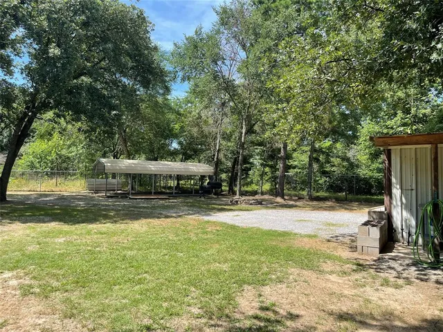 $212,500 | 190 Fcr 192, Streetman, TX 75859