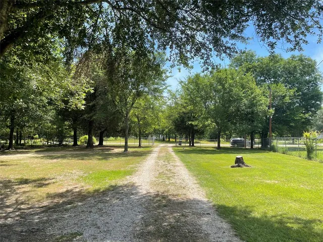 $212,500 | 190 Fcr 192, Streetman, TX 75859