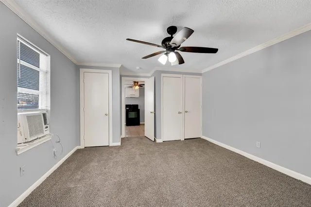 $1,350 | 412 East Avenue F, Midlothian, TX 76065