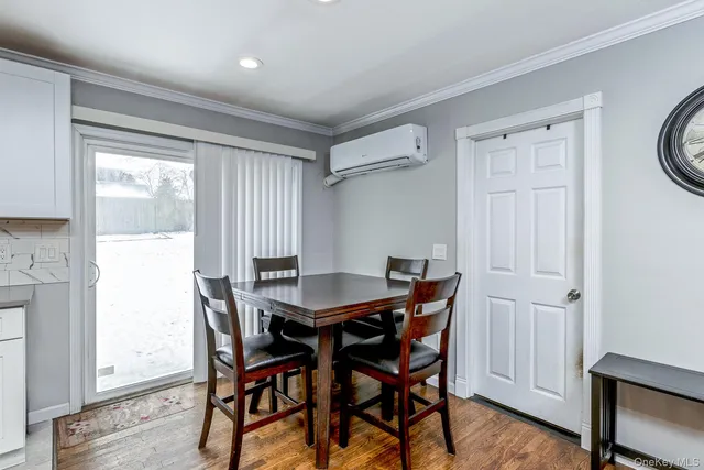 $499,000 | 2700 Falcon Avenue, Medford, NY 11763