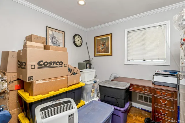 $499,000 | 2700 Falcon Avenue, Medford, NY 11763