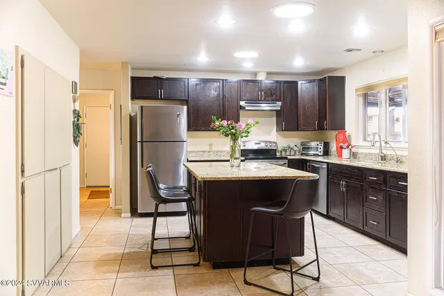 $6,500,000 | 10647 East Swinging Bridge Lane, Cornville, AZ 86325