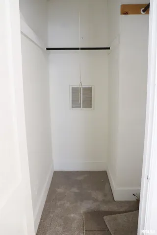 $84,900 | 1123 West Purtscher Drive, Peoria, IL 61614