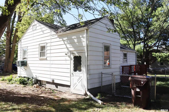 $84,900 | 1123 West Purtscher Drive, Peoria, IL 61614