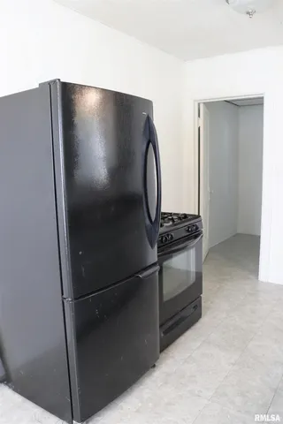 $84,900 | 1123 West Purtscher Drive, Peoria, IL 61614