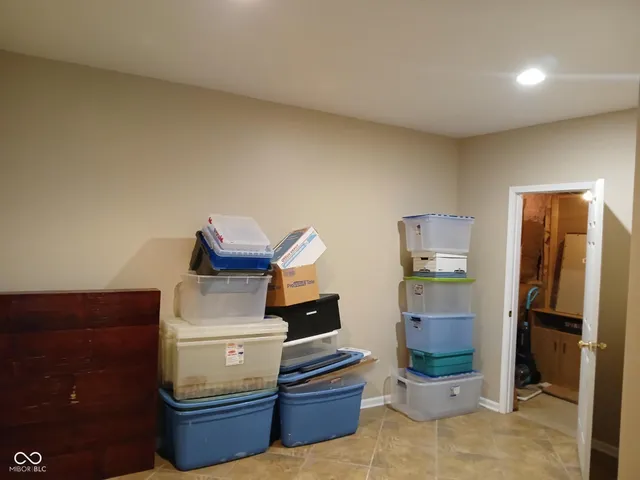 $729,900 | 5983 Clearview Drive, Carmel, IN 46033