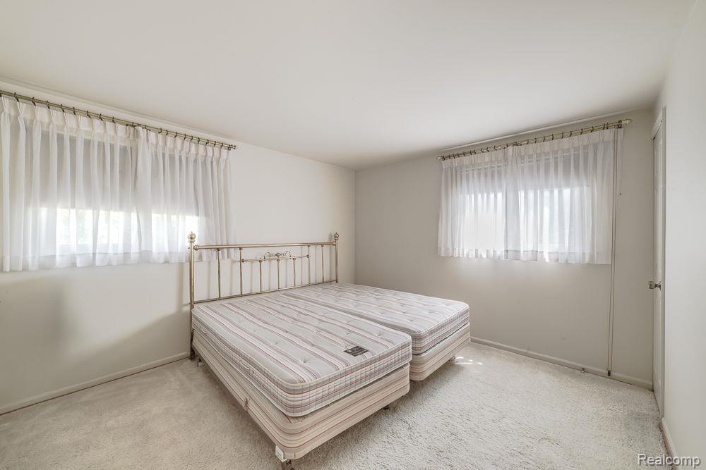 35578 Springvale Street Farmington, MI 48331 - Photo 30 of 50 Gallery Image 30
