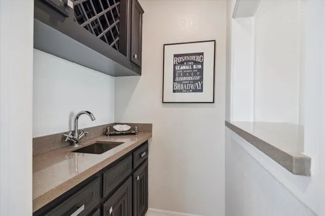 $819,000 | 1822 Seaside Drive, Galveston, TX 77550