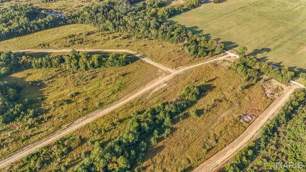 $84,900 | 9 Hopkins Road, Perry, MO 63462