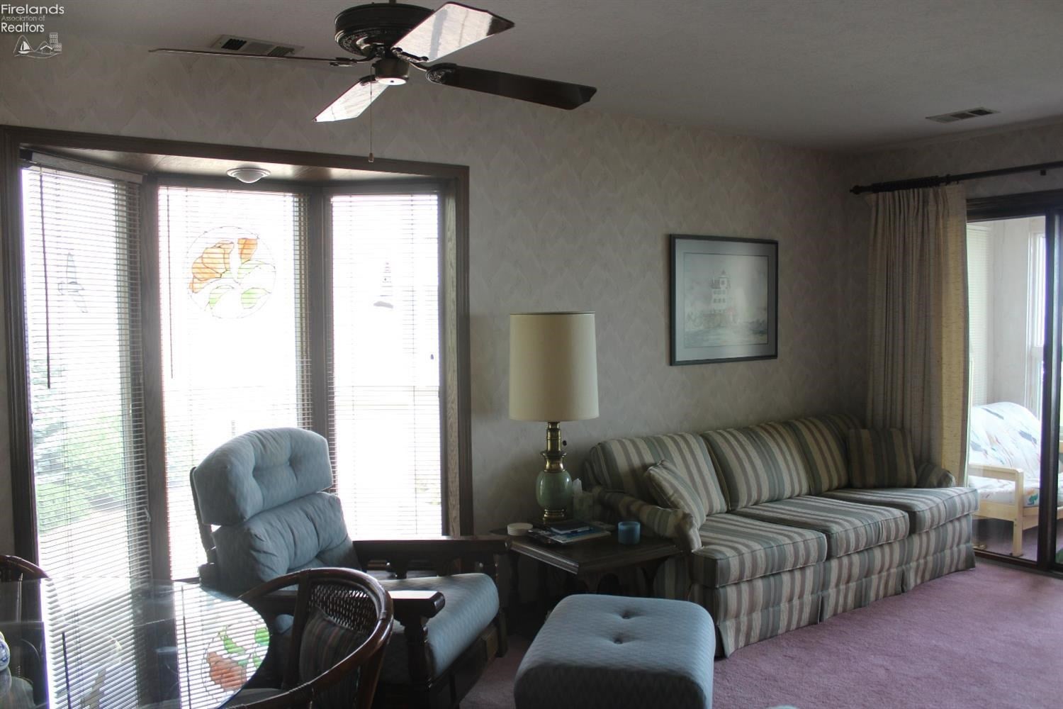 1507 Cleveland Road West, Unit 401 Huron, OH 44839 - Photo 3 of 10 Gallery Image 3