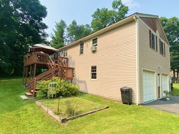 110 North Row Road Sterling, MA 01564 - Photo 3 of 42 Gallery Image 3