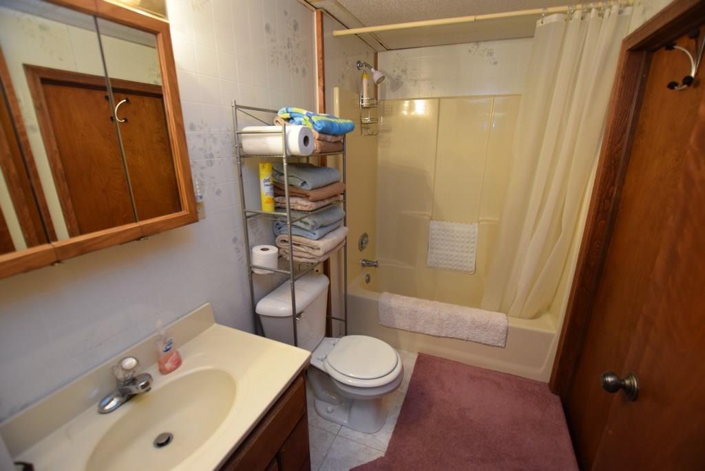 1210 Yellowbrick Road Pendleton, IN 46064 - Photo 33 of 47