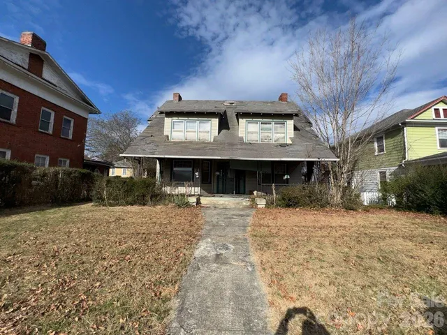 $190,000 | 59 Bartlett Street, Asheville, NC 28801