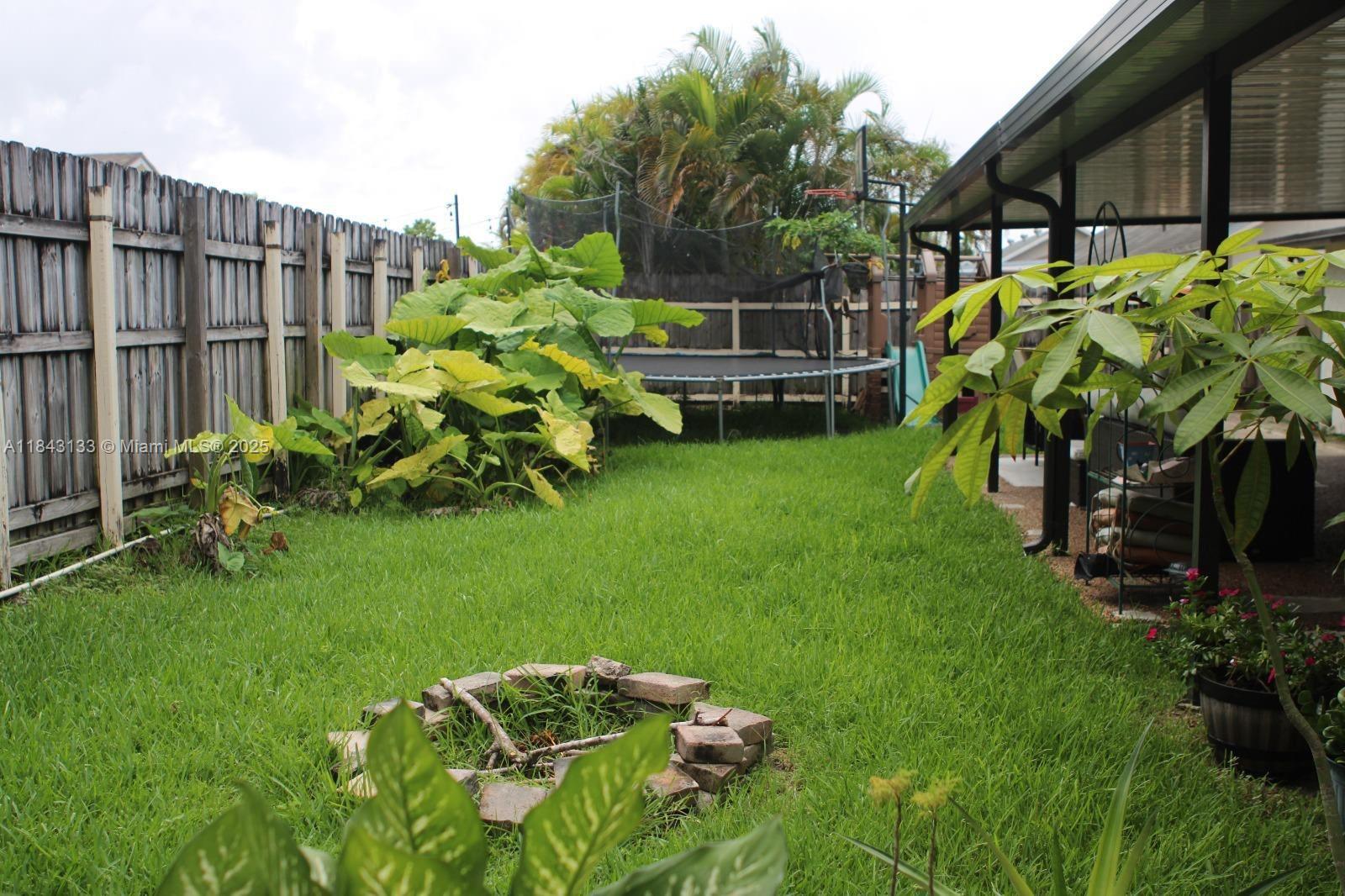 9922 Southwest 133rd Place Miami, FL 33186 - Photo 25 of 35