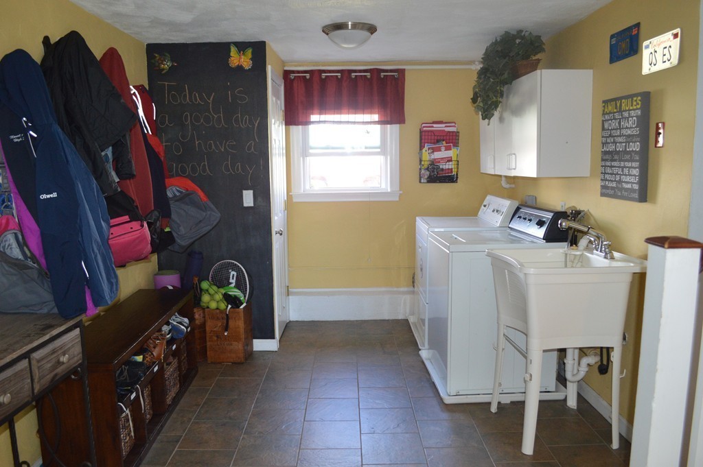39 Miriam Road Waltham, MA 02451 - Photo 9 of 20 a utility room with dryer and washer