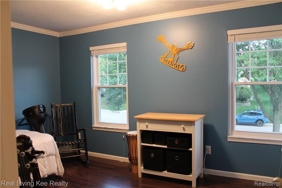 295 Whitney Drive Rochester, MI 48307 - Photo 26 of 42 IMG_5174.jpg