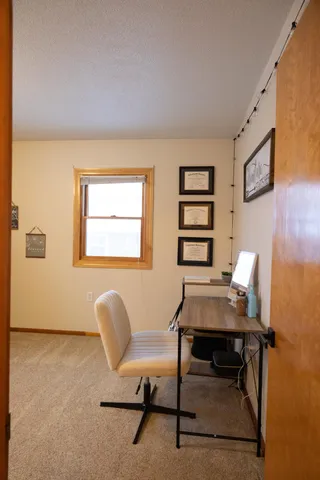 $197,500 | 208 2nd Street East, Adrian, MN 56110