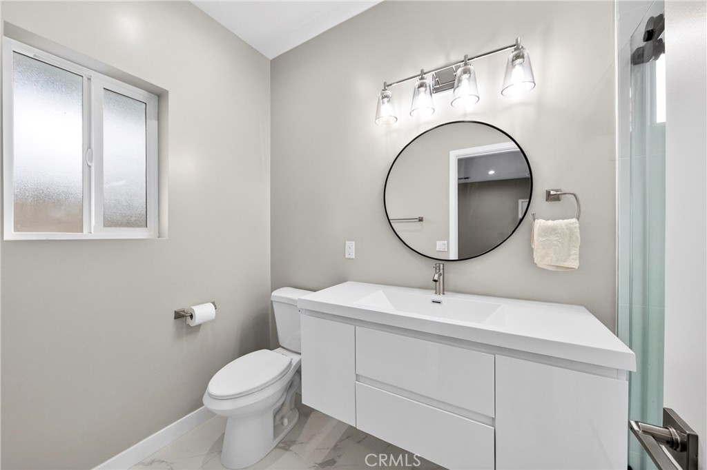 2643 Tenth Street Riverside, CA 92507 - Photo 12 of 34