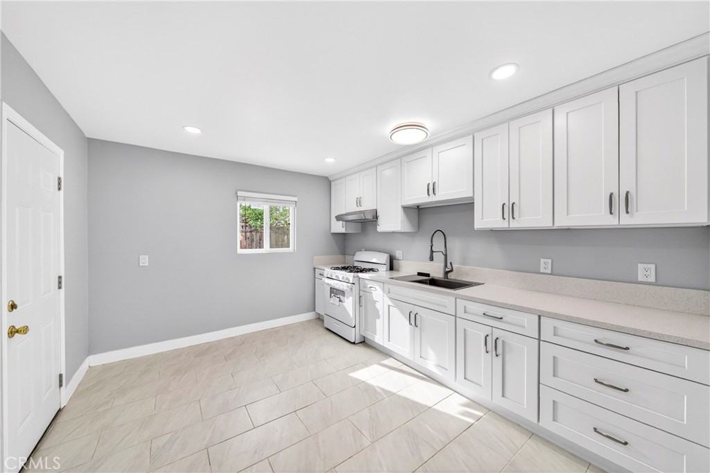 2643 Tenth Street Riverside, CA 92507 - Photo 24 of 40