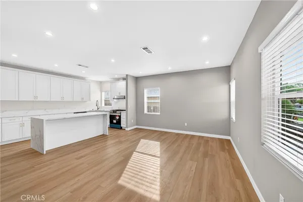 $998,000 | 2643 Tenth Street, Riverside, CA 92507