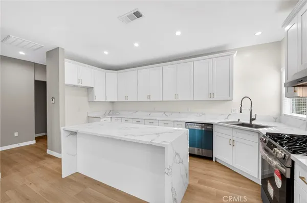 $998,000 | 2643 Tenth Street, Riverside, CA 92507